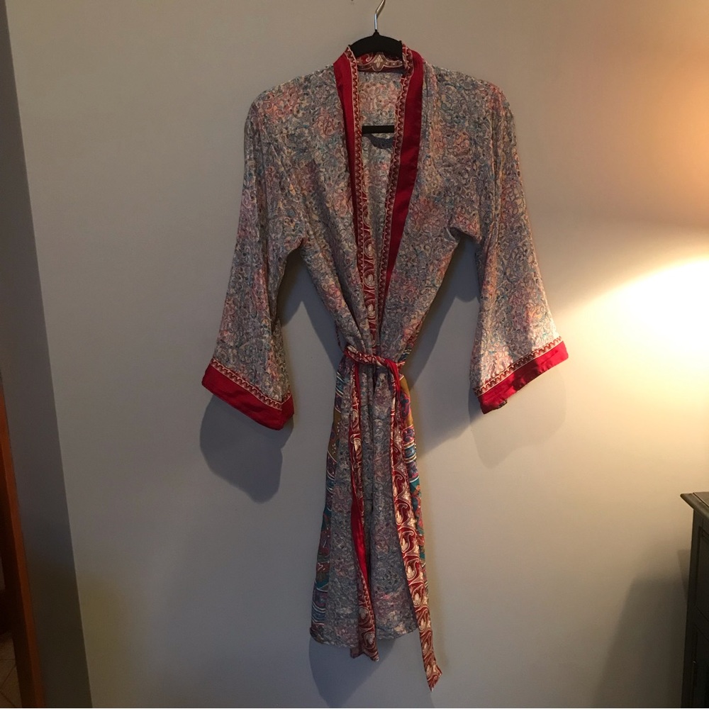 Luxurious printed sari robe